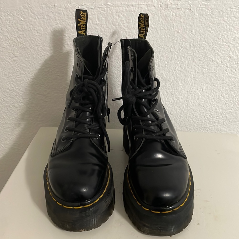 Dr. Martens Jadon Platform boots